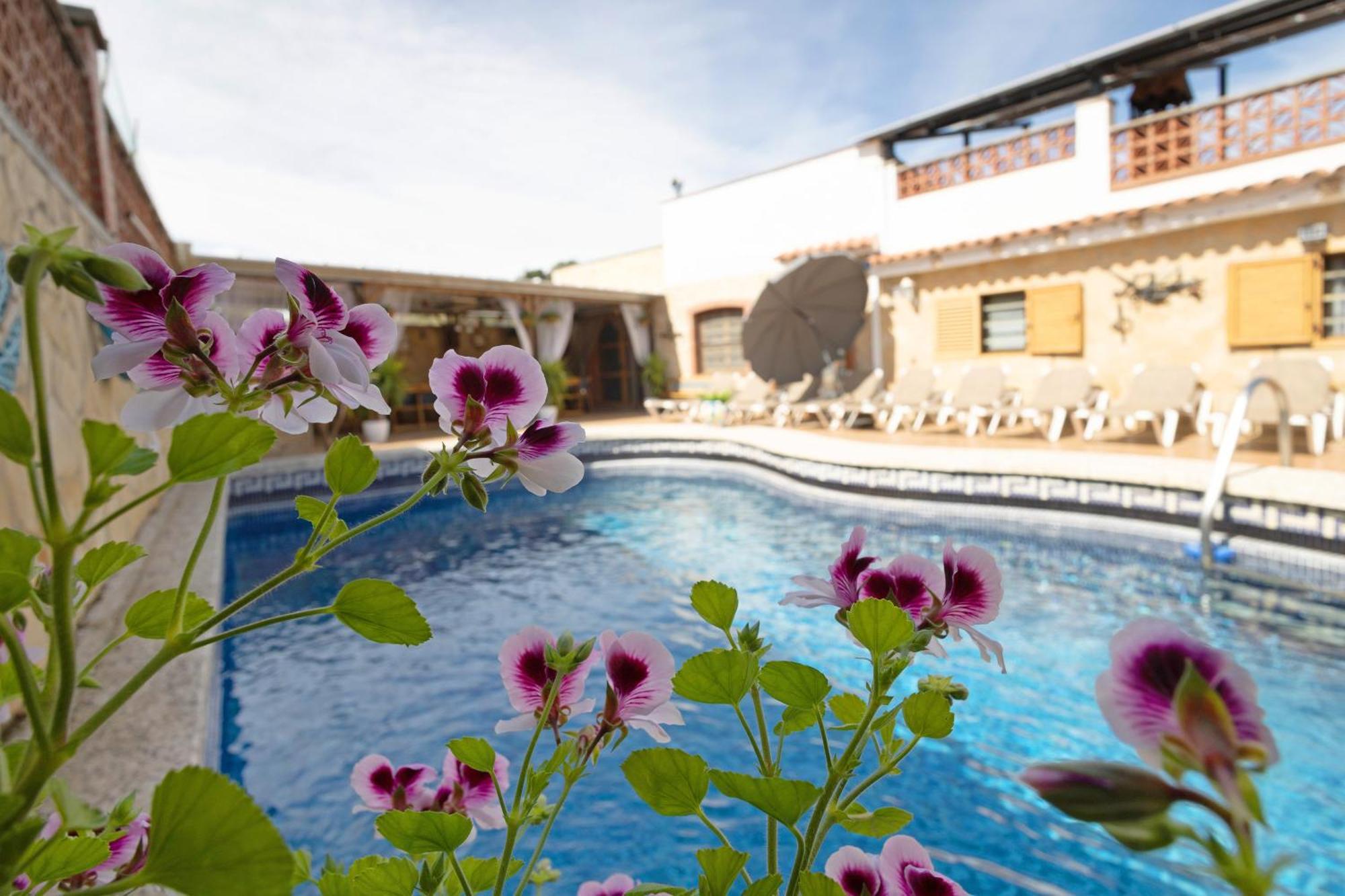 Cal Ramon Con Piscina Villa Rubí Buitenkant foto